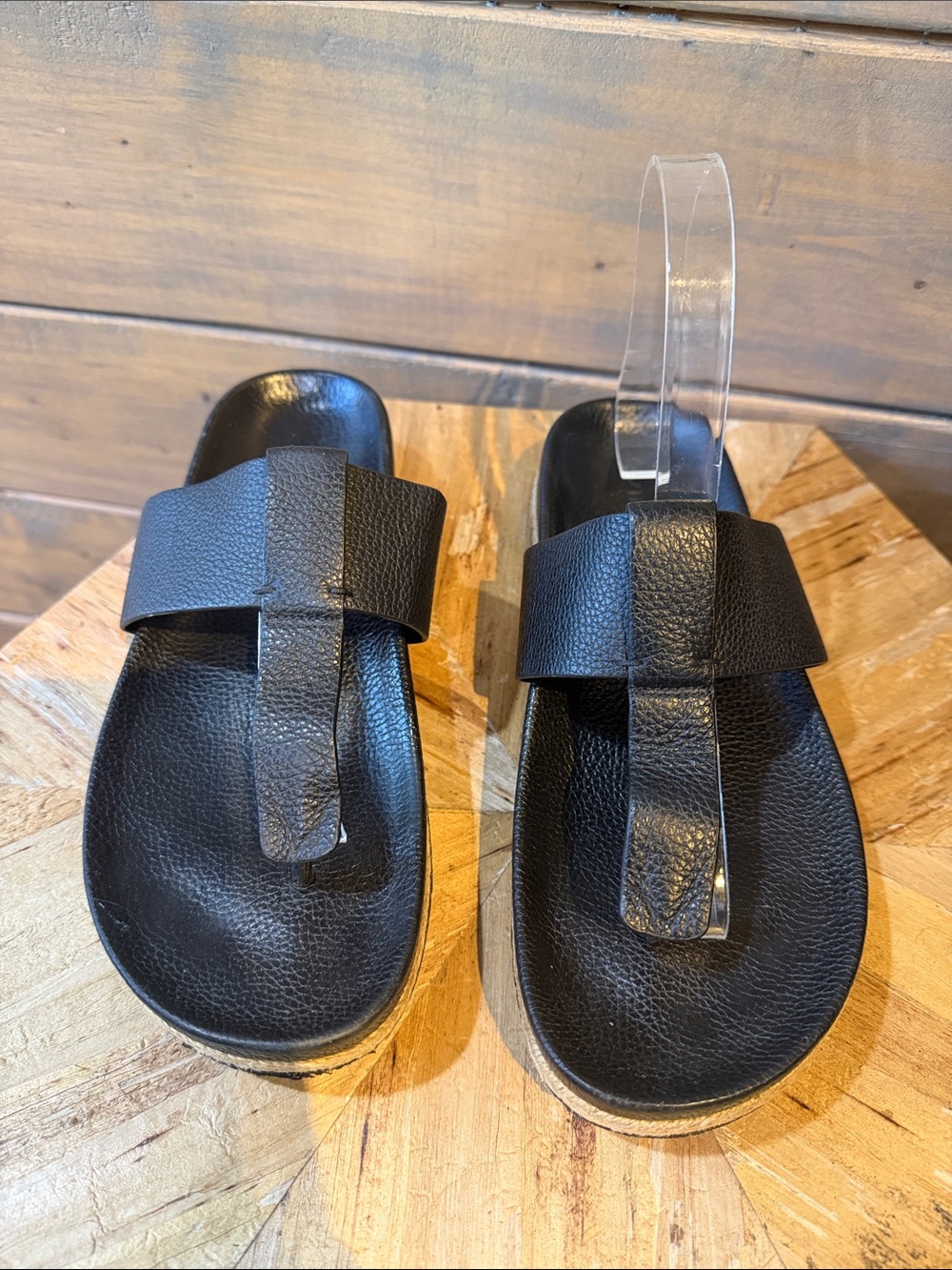 Vince Black Leather Toe-Post Slide Sandals